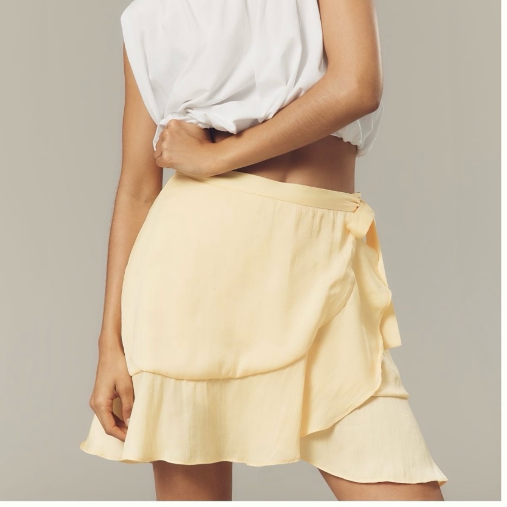 NWT anthropologie ruffle mini skirt